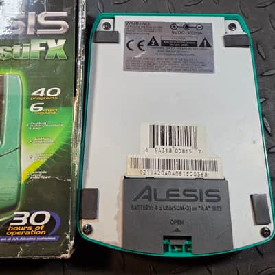 Alesis AcoustiFX Acoustic Guitar Multi-Effect Pedal 2000s Green image 7