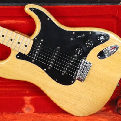 1976 Vintage Fender Stratocaster Hardtail ~CLEAN~ All Original Maple Fretboard USA Strat 1970s image 2