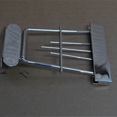 Genuine Hofner Chrome Tailpiece for Beatle Bass Guitar HCT-500/1 HCT500/1 Contemporary image 1