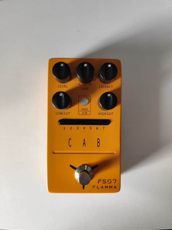 Flamma FS07 Cab 2021 - Present - Yellow image 1
