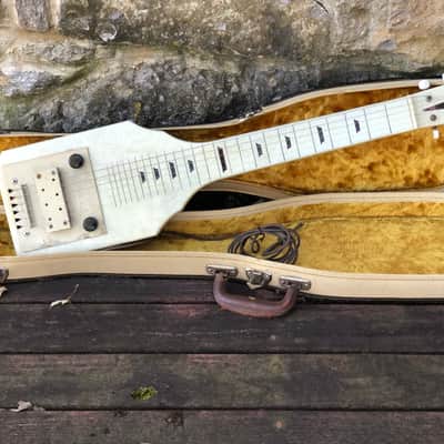 Silvertone Lap Steel 1940's - Cream in color image 1
