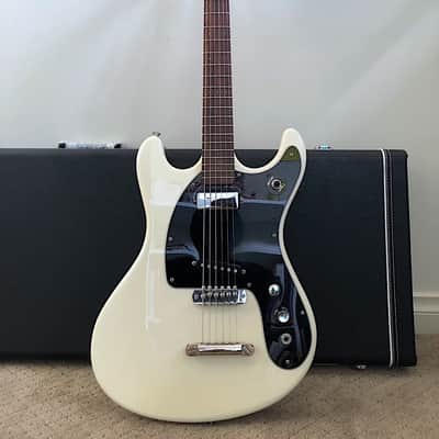 2003 Mosrite Mark II official Johnny Ramone signature RAMONES image 11