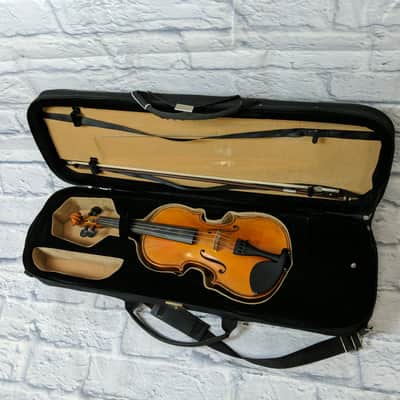 KCC Model 100 3/4 Size Violin Outfit R120844 image 1