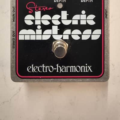 Electro-Harmonix Stereo Electric Mistress Flanger / Chorus 2007 - Present Black / Pink image 1