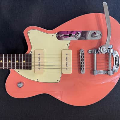 Reverend Charger 290 Bigsby image 2