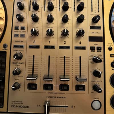 Pioneer DDJ-1000SRT 4-Channel Serato DJ Controller 2020 - GOLD image 4