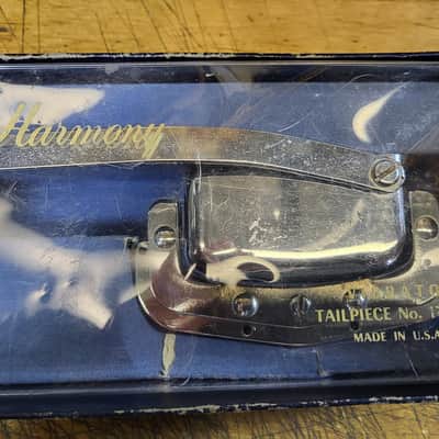 Vintage RARE 1965 New Old Stock in Box Harmony Silvertone Bobcat Silhouette Elec Guitar Whammy Bar Vibrato Tailpiece Model 1750 Luthier Parts image 1
