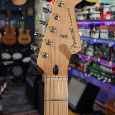 Fender Jimmie Vaughan Tex-Mex Stratocaster Candy Apple Red w/Case - USED image 5