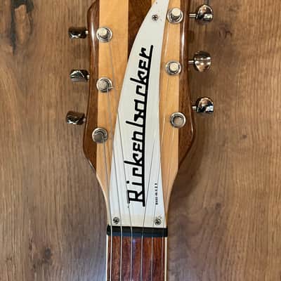 Rickenbacker 381/V69 1997 - Natural image 8