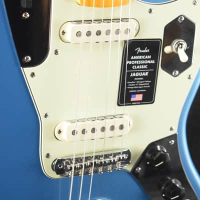 Fender American Professional Classic Jaguar Faded Lake Placid Blue Maple Fingerboard image 3