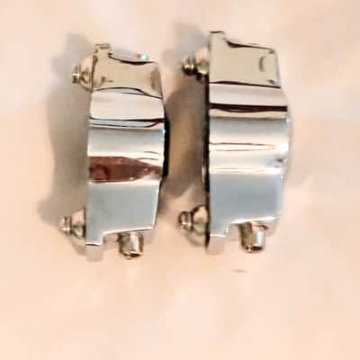 CB 700 VINTAGE WRISTWATCH SNARE DRUM LUGS PAIR-CHROME-FREE SHIP TO C-USA! image 3