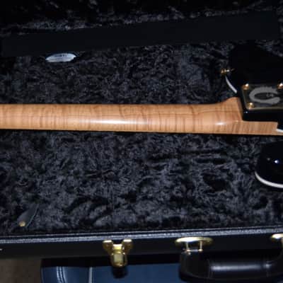 Suhr Mateus Asato Signature Classic T 2020 - Present - Black image 8