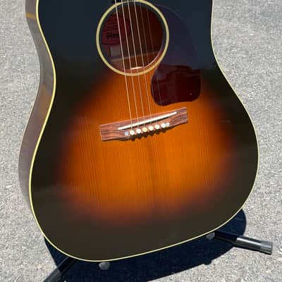 Gibson Custom J-45 1942 Banner Vintage Sunburst New Unplayed Auth Dlr 3lbs12oz #009 image 1
