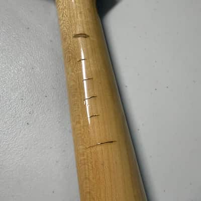 1976-80 Fender Music Master Neck Very Light Fret Wear image 4