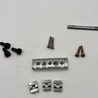 Yamaha SE312M Electric Guitar Locking Nut 1990’s - Chrome image 1