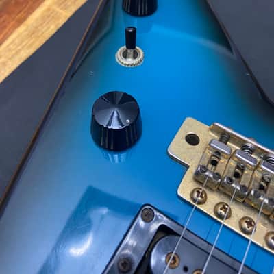 Aria XX Deluxe V 1980s - Blue / Black image 18
