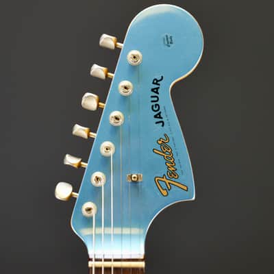 Fender 1964 Jaguar Journeyman Relic 3A Rosewood Fingerboard Faded Aged Lake Placid Blue image 6
