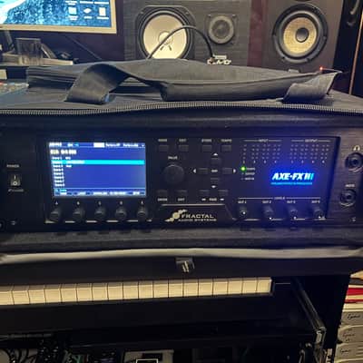Fractal Audio Axe-FX III 2018 - 2020 - Black image 2