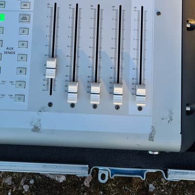 Mackie TT24 24-Channel Digital Mixing Console In F/case image 14