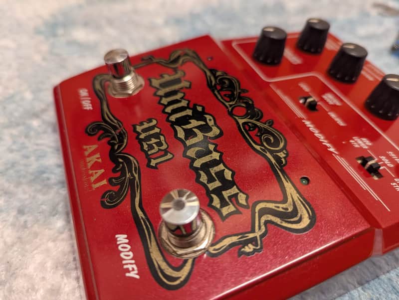 Akai UniBass UB1 Harmonized Bass Distortion | Reverb Italia