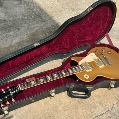 2011 Gibson Custom Shop ’57 Les Paul Goldtop R7 VOS Dark Back – 7 lb 12 oz, One Owner, COA image 2