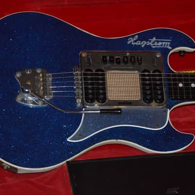 Hagstrom Hagström De Luxe Batman=real vintage1960=seen in J.Jarmusch's film 'Only Lovers Left Alive' image 4