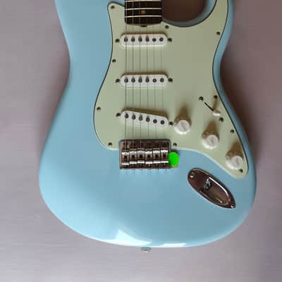 PRICE DROP - Fender Limited Edition Vintera II Road Worn '60s Stratocaster 2025 - Sonic Blue (3,45 kg) image 4