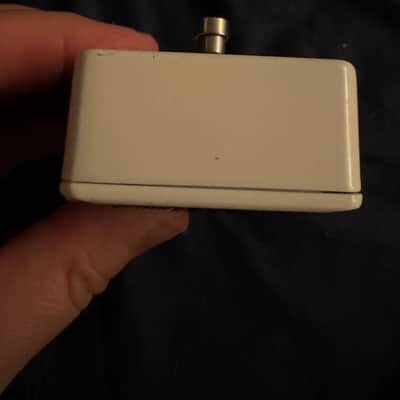 2010s Keeley Neutrino V1 - White image 6