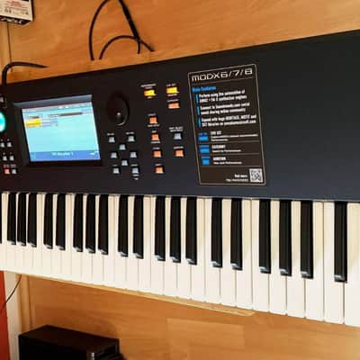 Yamaha MODX7 76 Semi-weighted Key Synthesizer Synth Keyboard image 1