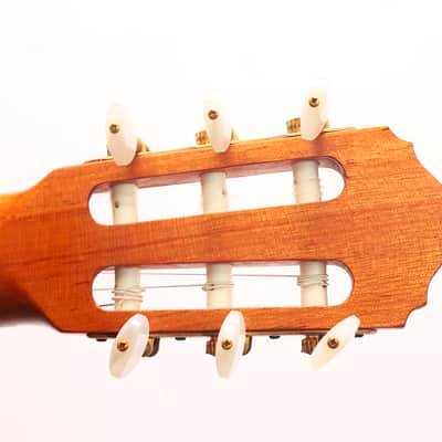 Antonio Aparicio Mod. Master classical guitar - high-quality hand-built Spanish guitar in the spirit of Antonio de Torres + check video! image 10