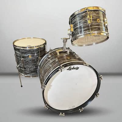 Ludwig No. 996-1 Club Date Outfit 8x12" / 14x14" / 14x20" Drum Set with Keystone Badges 1964 - 1968 - Oyster Black Pearl image 3