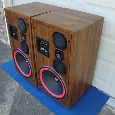 Vintage Cerwin Vega D-9 Floor Speakers - Professionally Re-foamed image 4