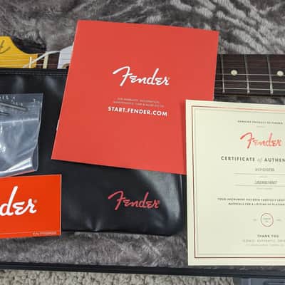 Mint Fender Limited Edition American Professional II Stratocaster Thinline Surf Green image 4