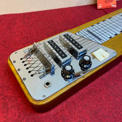 Tantalizing Teisco H-905 lap slide, steel guitar -Looks fantastic and sounds amazing! image 15