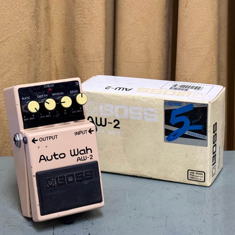 Boss AW-2 Auto Wah