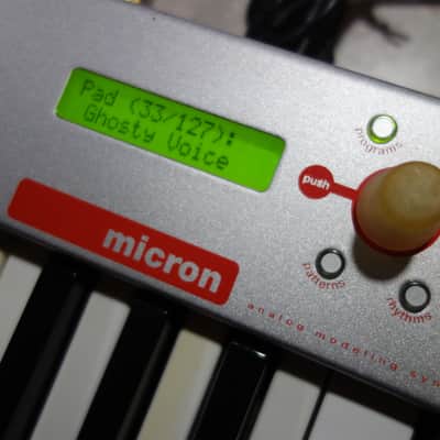 Alesis Micron 2000s - Silver image 3