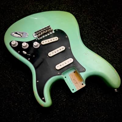 MJT Loaded Body Stratocaster 2020s - Surf Green image 3
