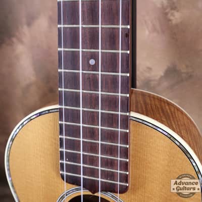 Martin 2013 Style-2K Concert Ukulele image 9