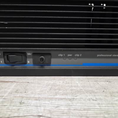 QSC Model 1400 Power Amp image 4