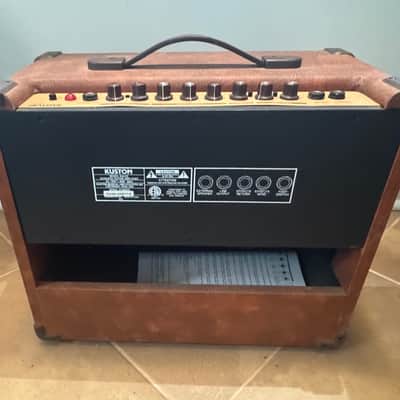 Kustom KAA30 1x10 30 Watt Solid State Acoustic Combo Amp image 2