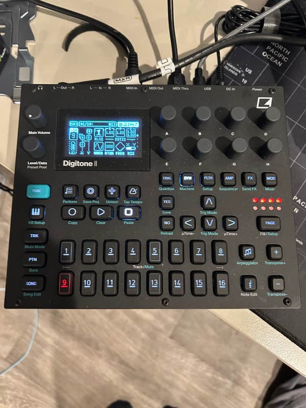 Elektron Digitone II 16-Voice Digital Synthesizer