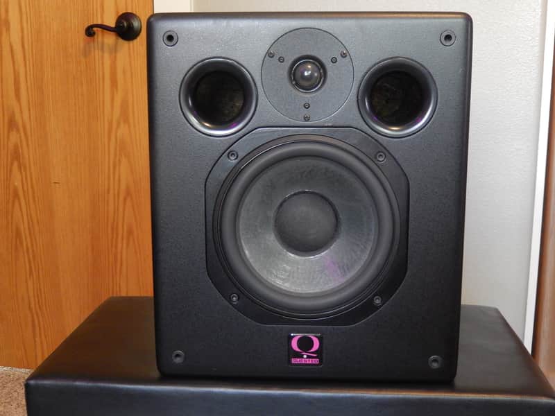 Quested VS2108 Studio Monitors (pair) image 1