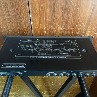 Boss DE-200 Rackmount digital delay Vintage 80s Rack image 7