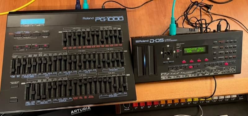 Roland PG 1000 + D-05 image 1