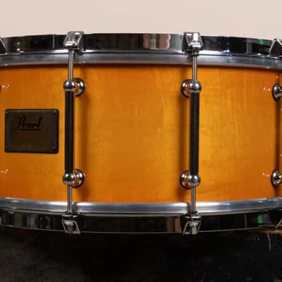 Pearl Symphonic 6.5x14 6-Ply Maple Snare Drum image 2
