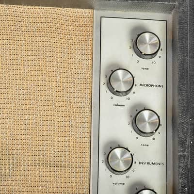 Silvertone Model 1482 5-Watt 1x12 Guitar Combo 1960s - Black image 10