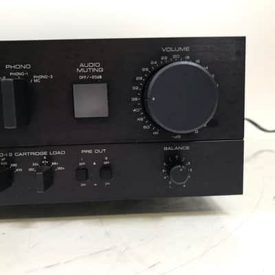 Yamaha C-4 Stereo Preamplifier image 5