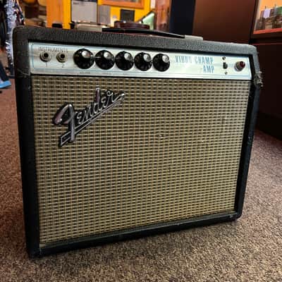 1969 Vibro Champ 1x8 Guitar Amp image 2