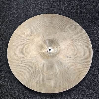 Crash Cymbal 18" Zildjian Avedis CRACKED USED! RKCKR110826 image 2