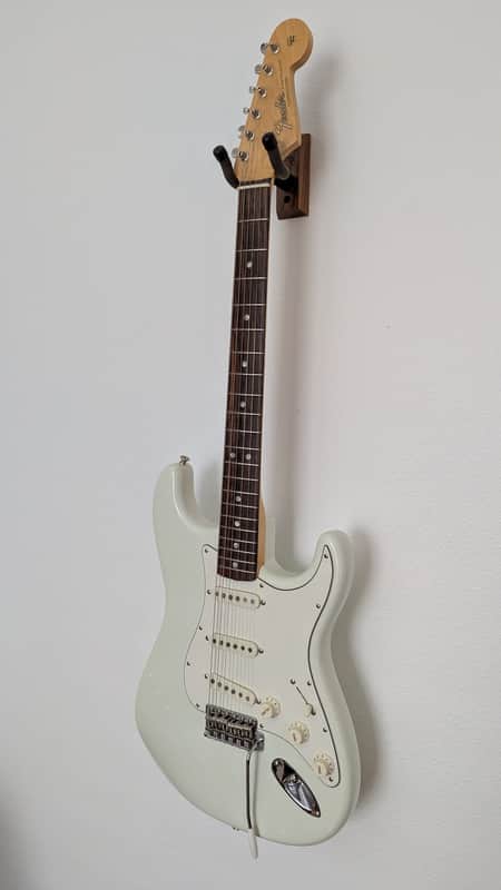 2015 Fender American Vintage '65 Stratocaster (AVRI, Olympic White)